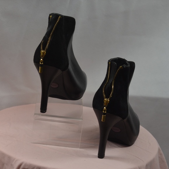 Me Too Leather/Suede Stiletto Booties SZ 9.5 NWOT - Picture 5 of 10